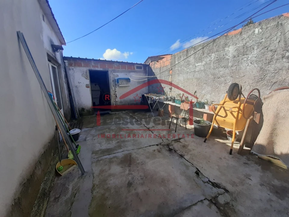 Moradia T3 para Venda em Lamas e Cercal Foto 26