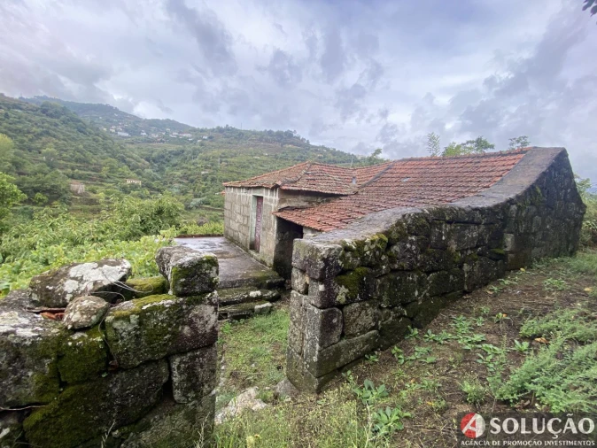 Moradia T3 para Venda em São João de Fontoura Foto 9