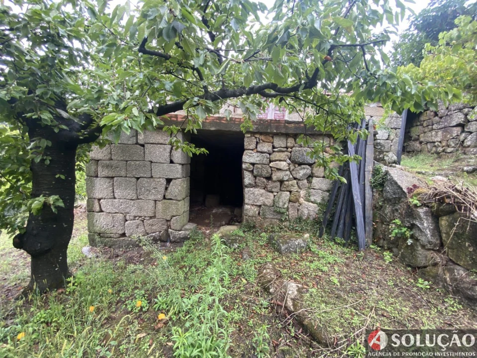 Moradia T3 para Venda em São João de Fontoura Foto 5