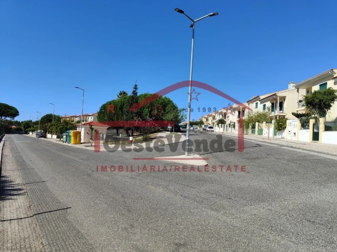 Moradia T4 para Venda em Cadaval e Pêro Moniz Foto 36