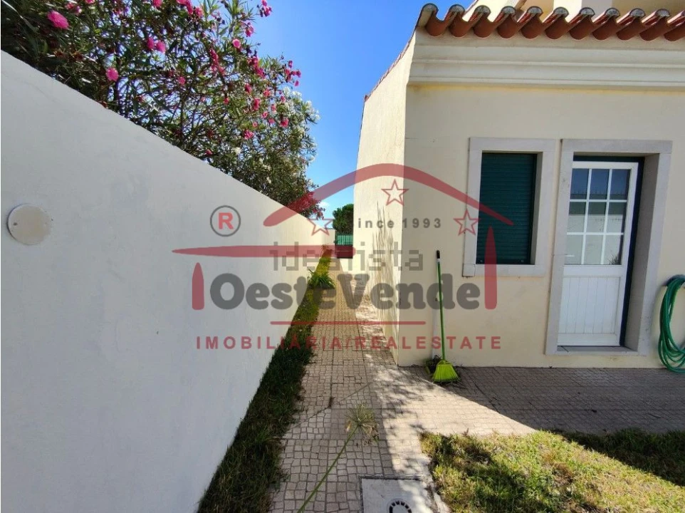 Moradia T4 para Venda em Cadaval e Pêro Moniz Foto 29