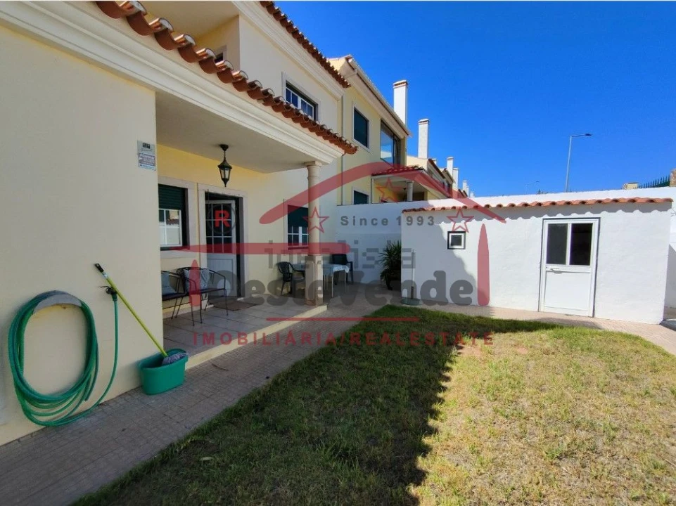 Moradia T4 para Venda em Cadaval e Pêro Moniz Foto 30