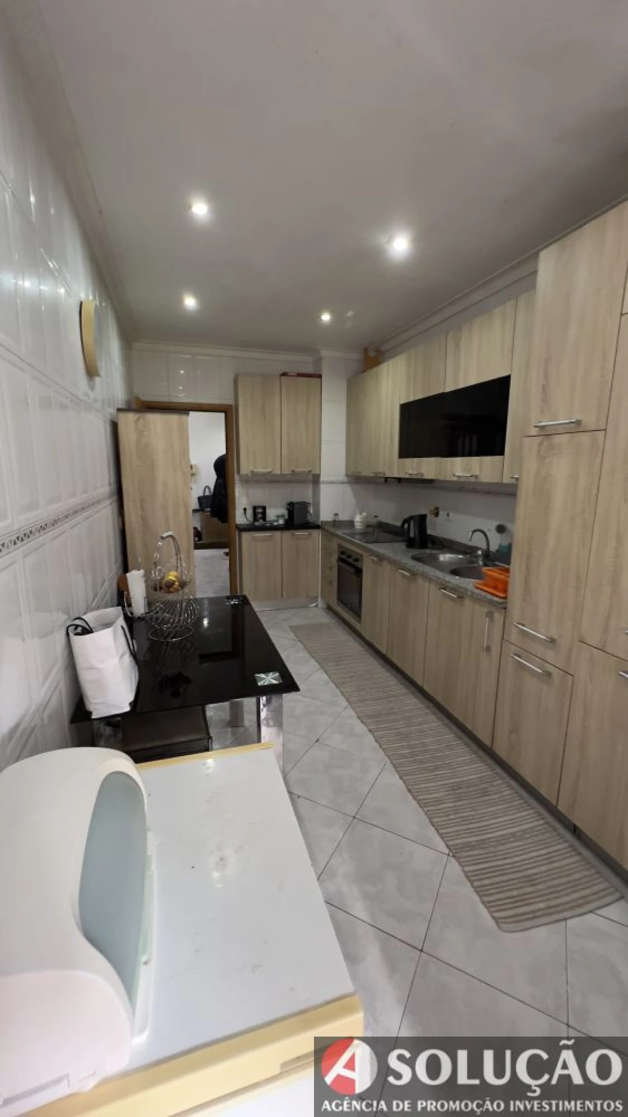 Apartamento T2 para Venda em Mafamude e Vilar do Paraíso Foto 22
