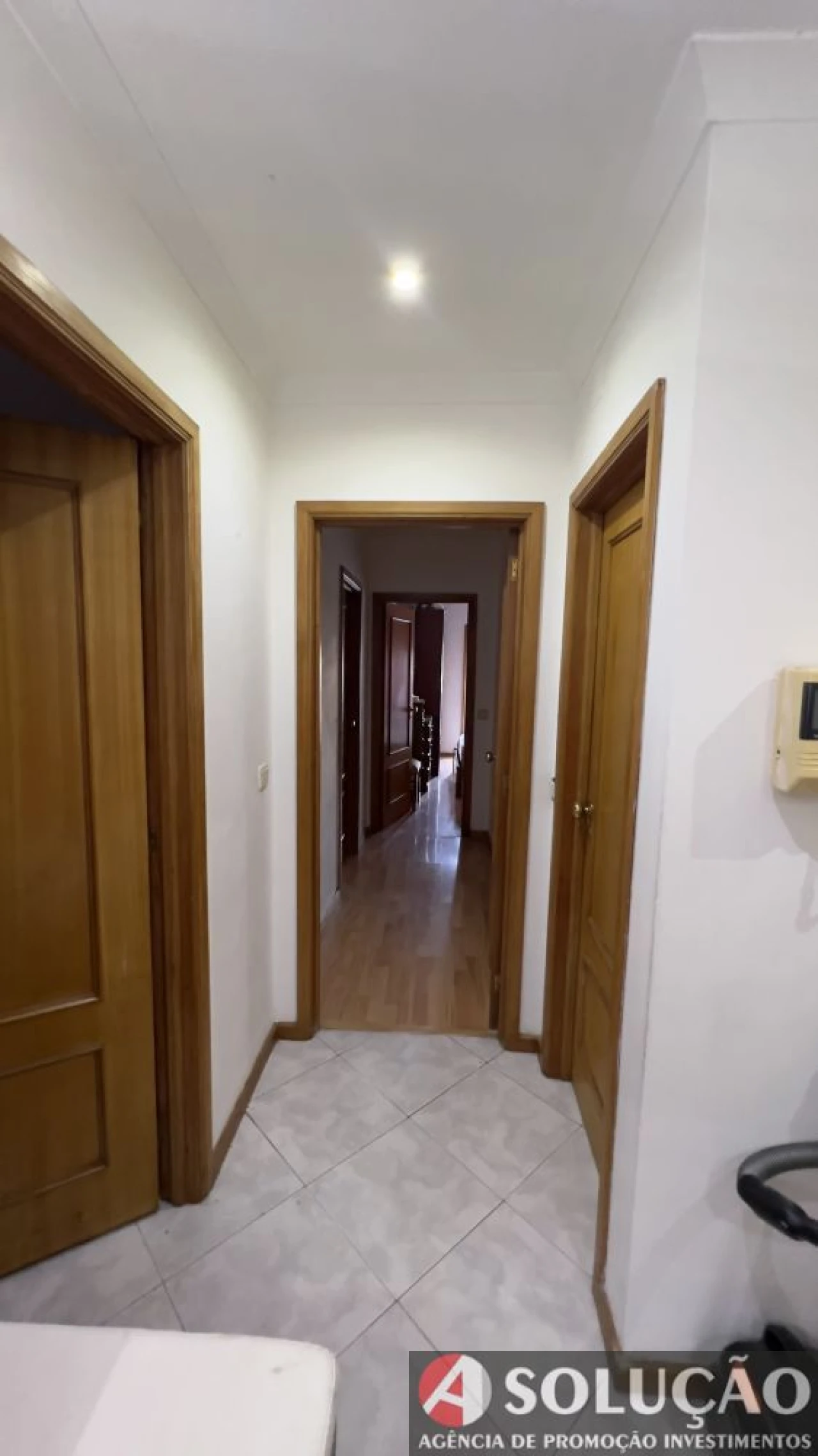 Apartamento T2 para Venda em Mafamude e Vilar do Paraíso Foto 10