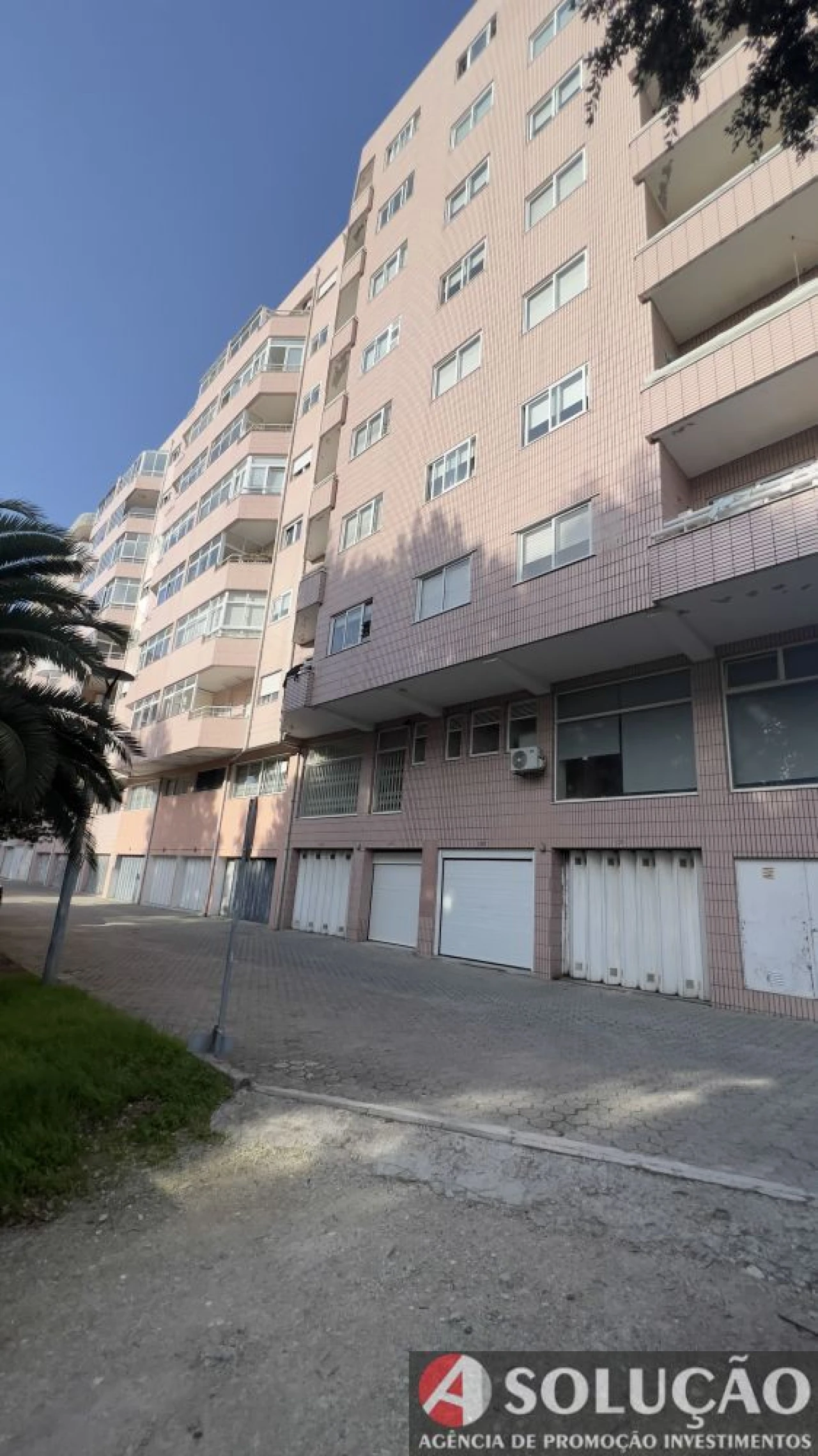 Apartamento T2 para Venda em Mafamude e Vilar do Paraíso Foto 34