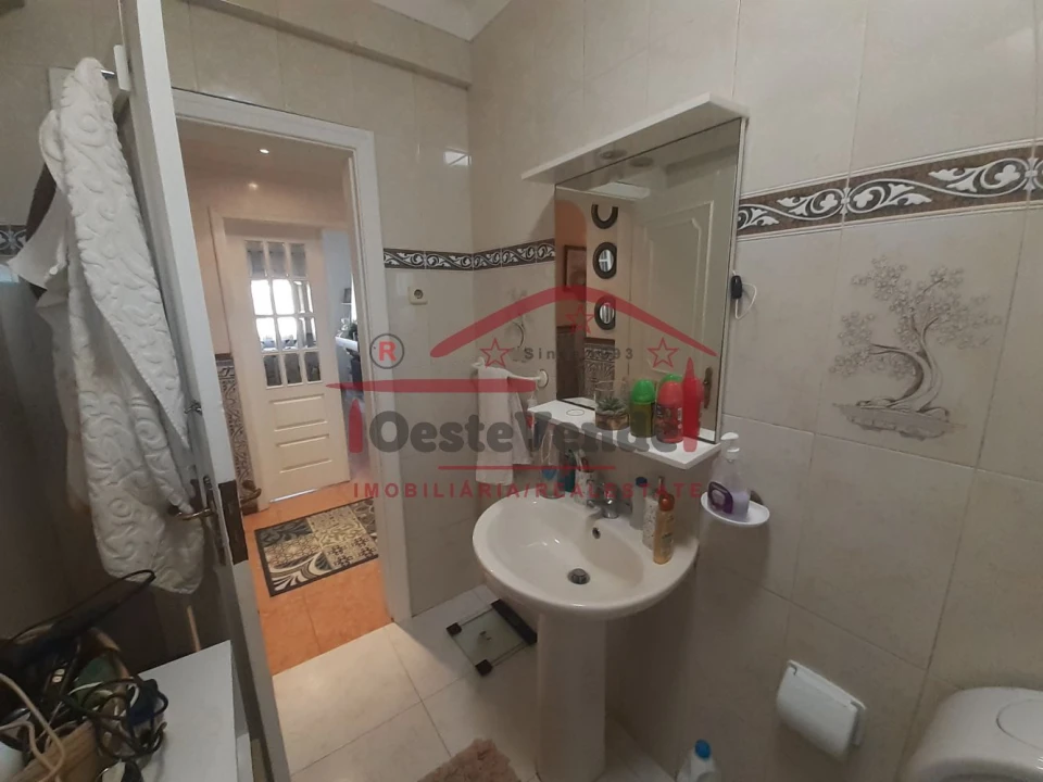 Apartamento T3 para Venda em Foz do Arelho Foto 16