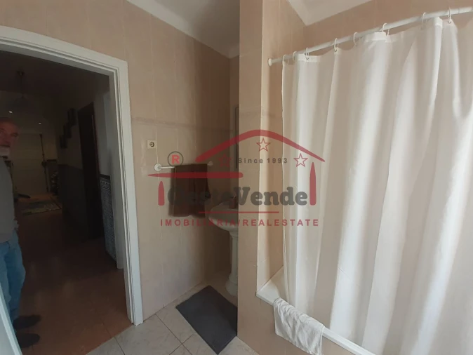 Apartamento T3 para Venda em Foz do Arelho Foto 22