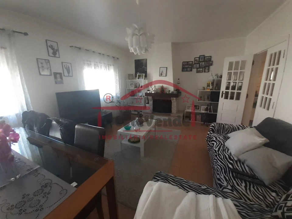 Apartamento T3 para Venda em Foz do Arelho Foto 5