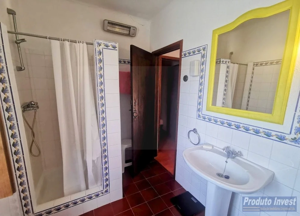 Moradia T4 para Venda em Vale de Prazeres e Mata da Rainha Foto 27