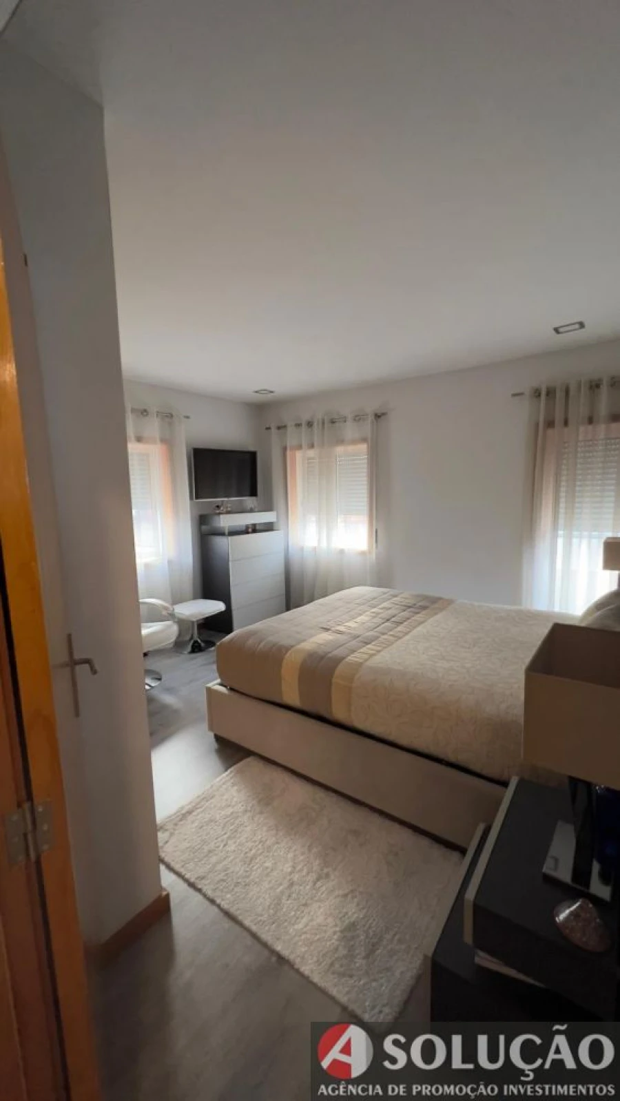 Moradia T3 para Venda em Oliveira do Douro Foto 27