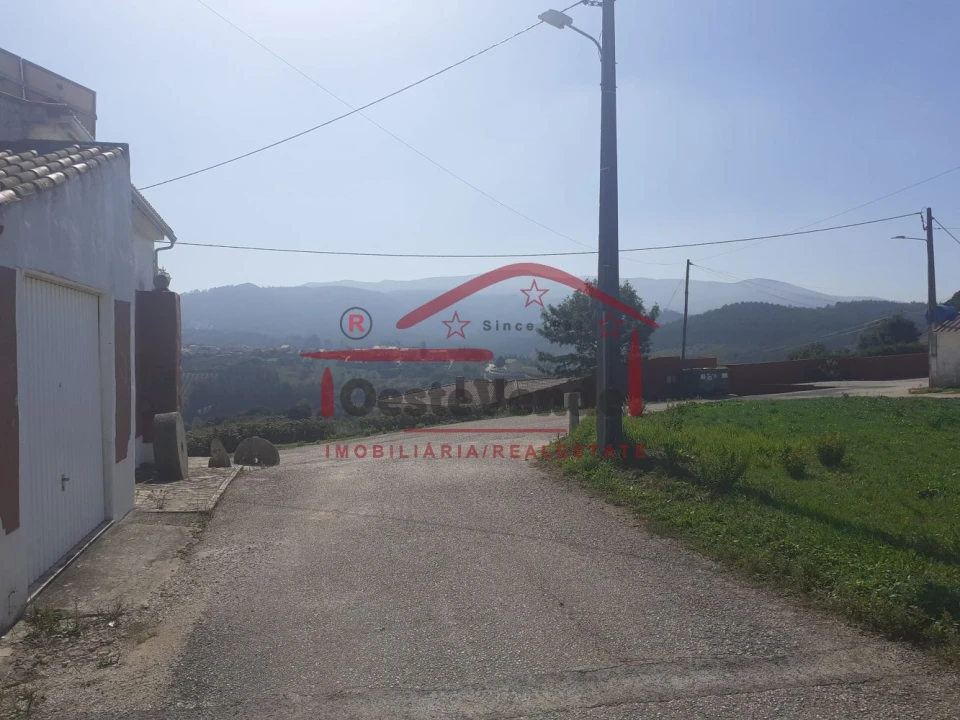 Moradia T0 para Venda em Peral Foto 16