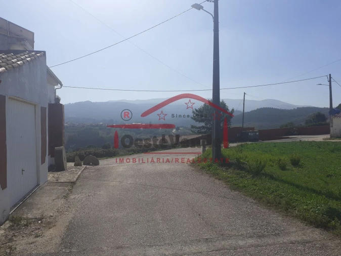 Moradia T0 para Venda em Peral Foto 16