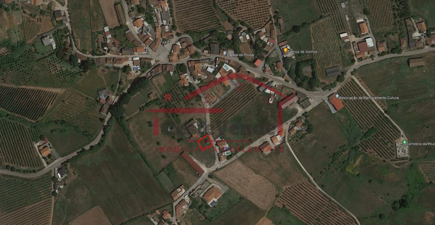 Moradia T0 para Venda em Peral Foto 17