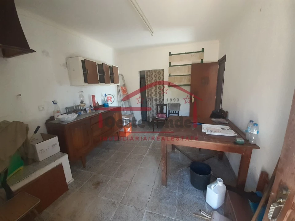 Moradia T2 para Venda em Lamas e Cercal Foto 18