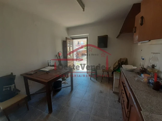 Moradia T2 para Venda em Lamas e Cercal Foto 17