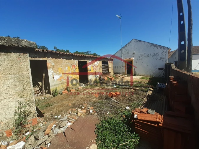 Moradia T2 para Venda em Lamas e Cercal Foto 10