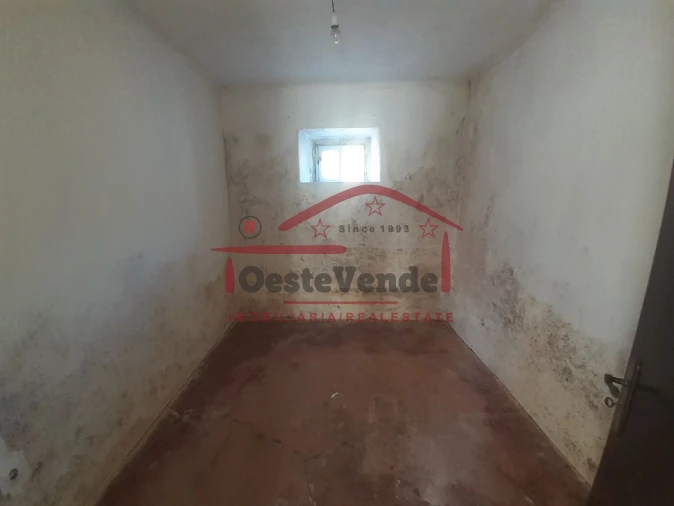 Moradia T2 para Venda em Lamas e Cercal Foto 13