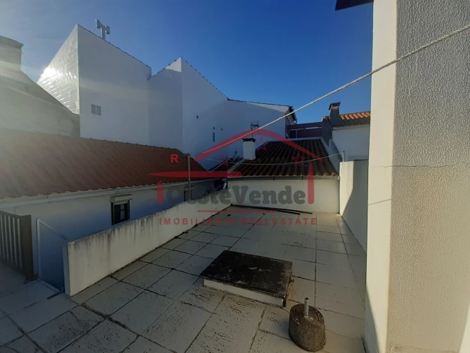 Moradia T3 para Venda em Alenquer (Santo Estêvão e Triana) Foto 7