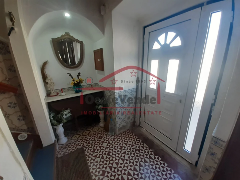 Moradia T2 para Venda em Lamas e Cercal Foto 23