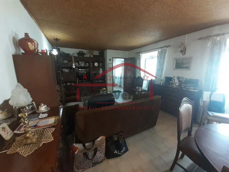 Moradia T2 para Venda em Lamas e Cercal Foto 5