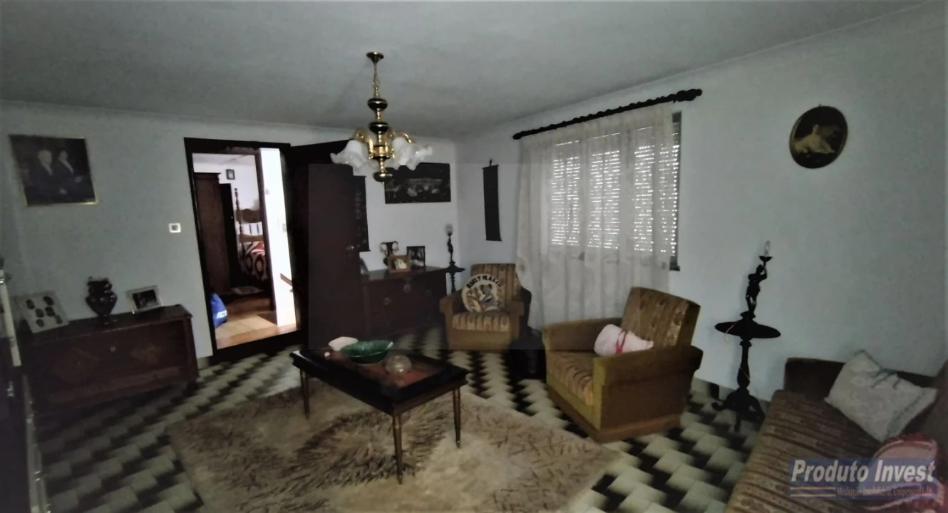 Moradia T4 para Venda em Silvares Foto 6