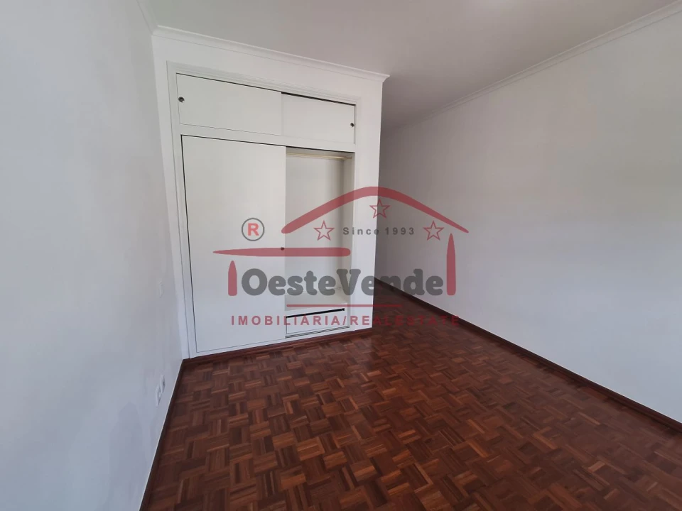 Apartamento T3 para Venda em Cadaval e Pêro Moniz Foto 22