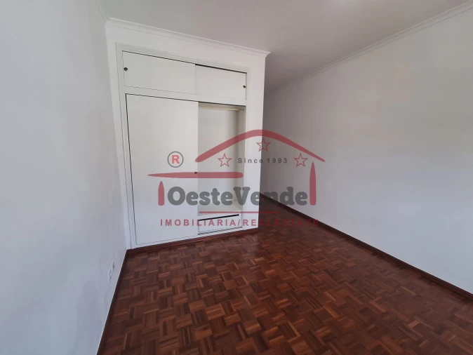 Apartamento T3 para Venda em Cadaval e Pêro Moniz Foto 22