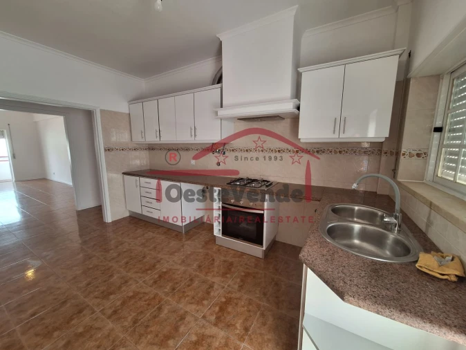 Apartamento T3 para Venda em Cadaval e Pêro Moniz Foto 3