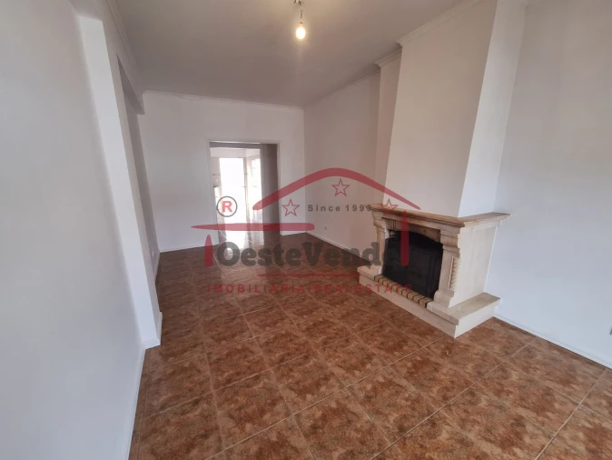 Apartamento T3 para Venda em Cadaval e Pêro Moniz Foto 10