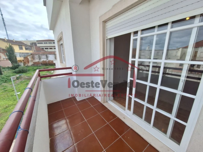 Apartamento T3 para Venda em Cadaval e Pêro Moniz Foto 27