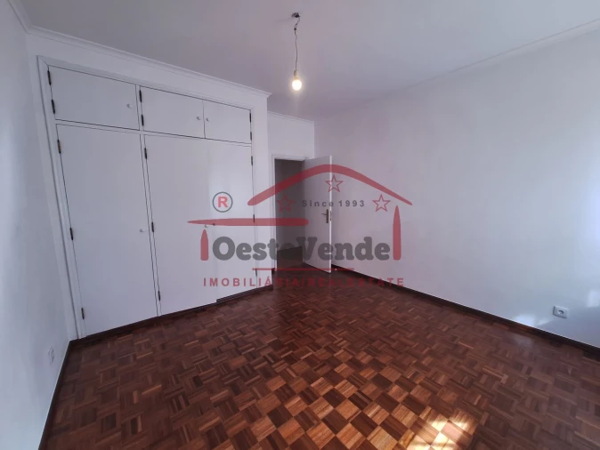 Apartamento T3 para Venda em Cadaval e Pêro Moniz Foto 14