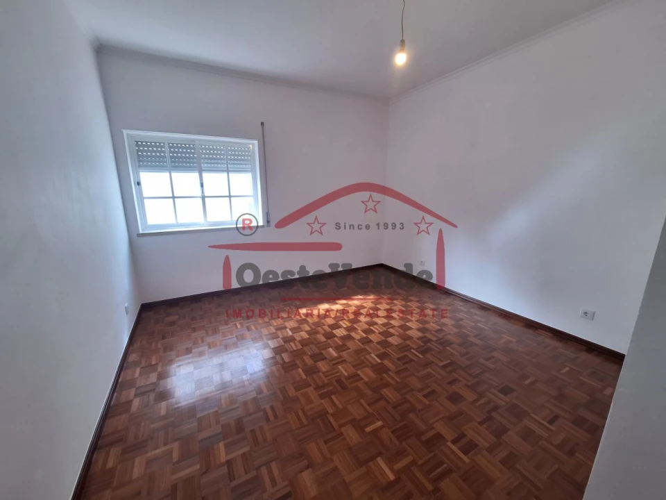 Apartamento T3 para Venda em Cadaval e Pêro Moniz Foto 15