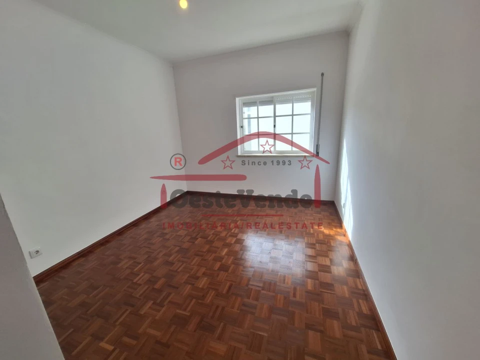 Apartamento T3 para Venda em Cadaval e Pêro Moniz Foto 17