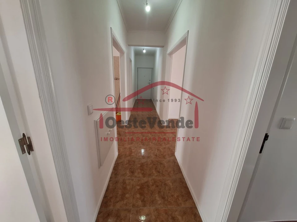 Apartamento T3 para Venda em Cadaval e Pêro Moniz Foto 23