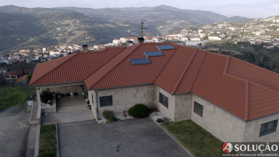 Moradia T4 para Venda em Carquere Foto 2