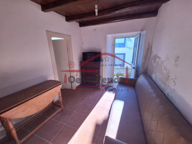 Moradia T1 para Venda em Peral Foto 6