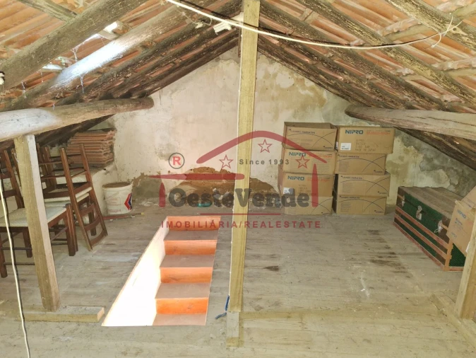 Moradia T1 para Venda em Peral Foto 17