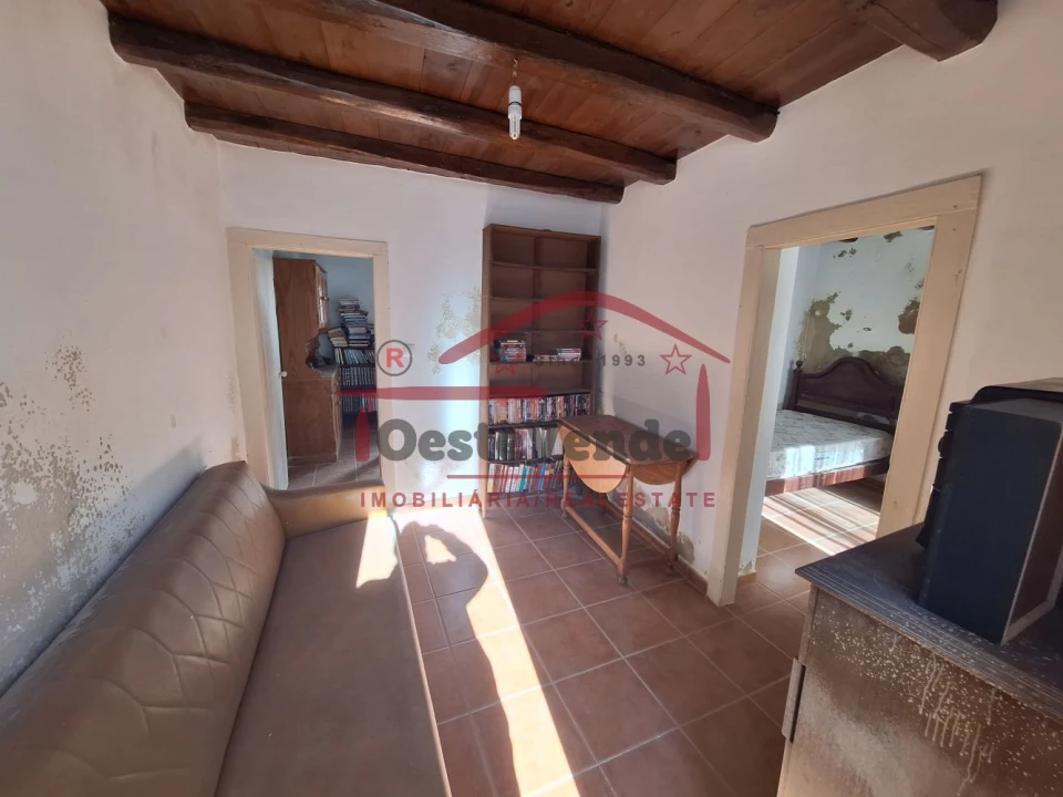 Moradia T1 para Venda em Peral Foto 7