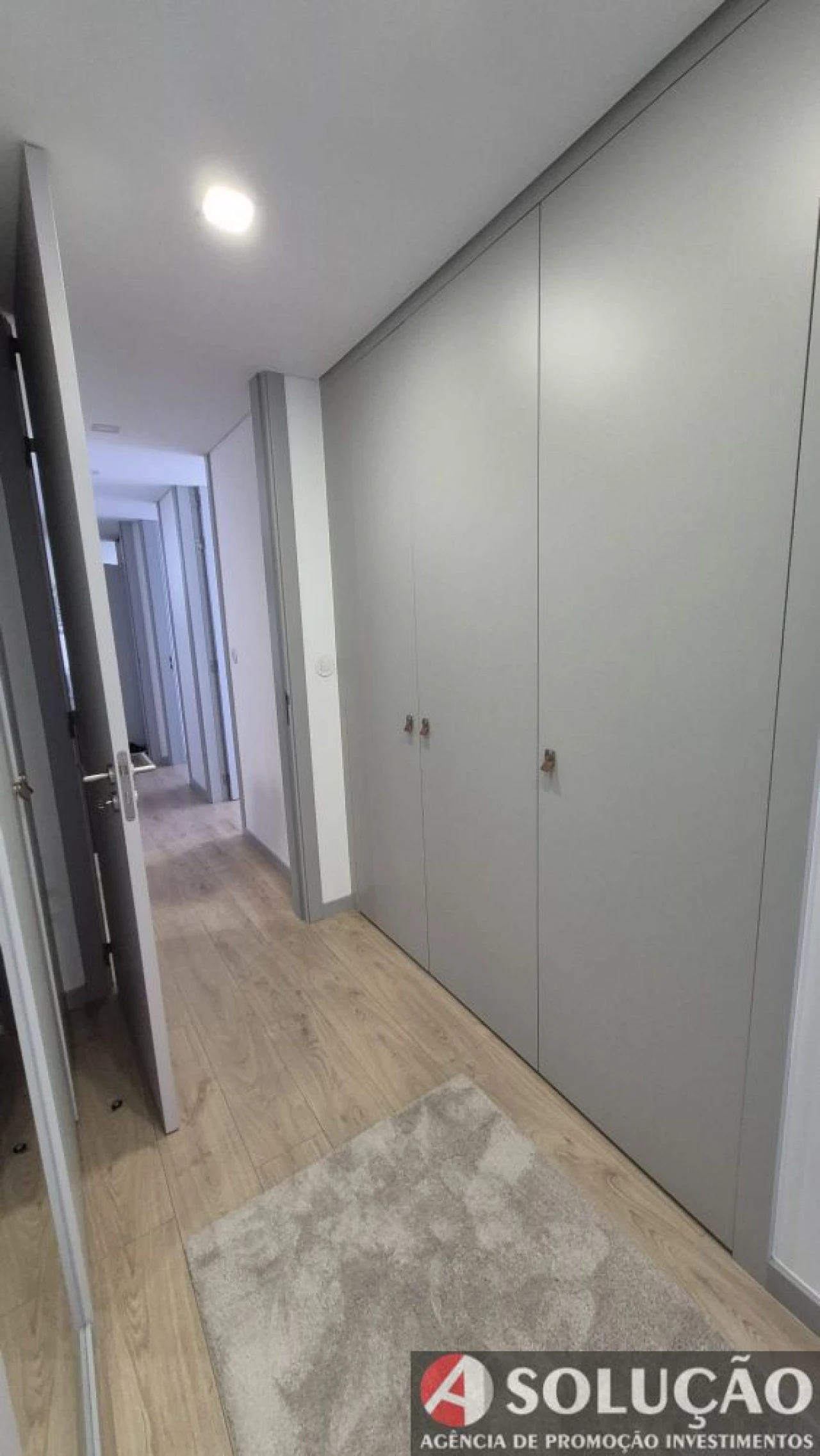 Apartamento T3 para Venda em Oliveira do Douro Foto 12