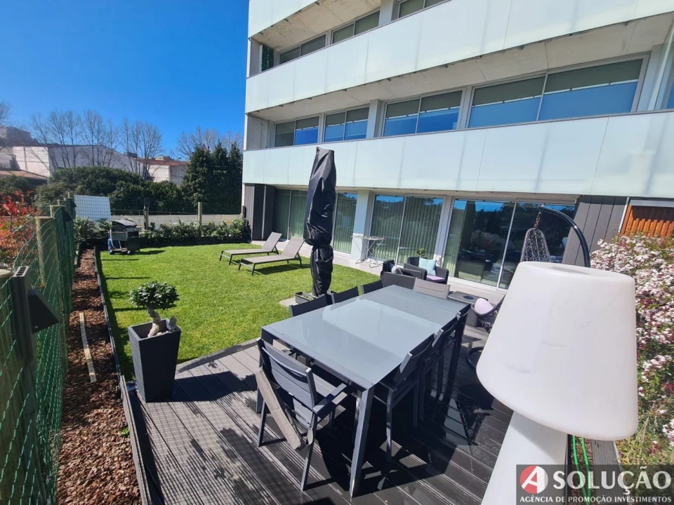 Apartamento T3 para Venda em Oliveira do Douro Foto 24