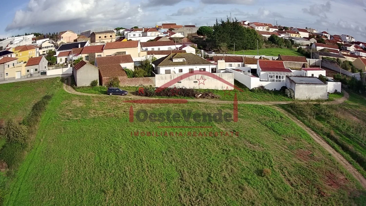 Terreno para Venda em Roliça Foto 1