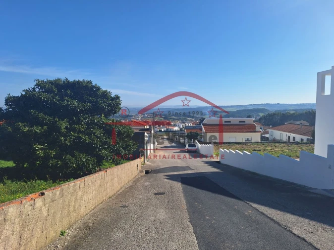 Terreno para Venda em Santa Maria, São Pedro e Sobral da Lagoa Foto 4
