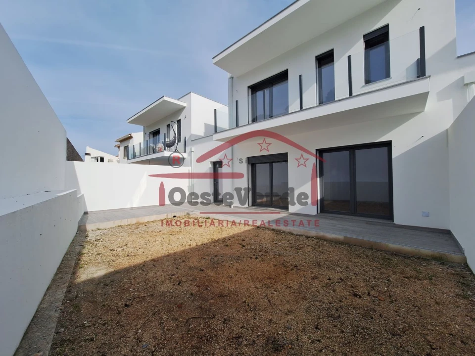 Moradia T3 para Venda em Cadaval e Pêro Moniz Foto 48