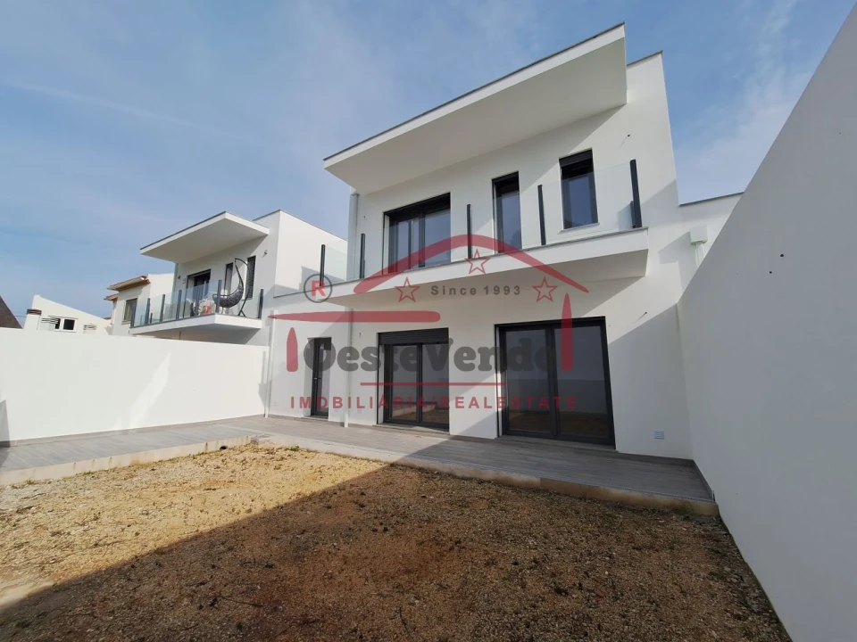 Moradia T3 para Venda em Cadaval e Pêro Moniz Foto 47