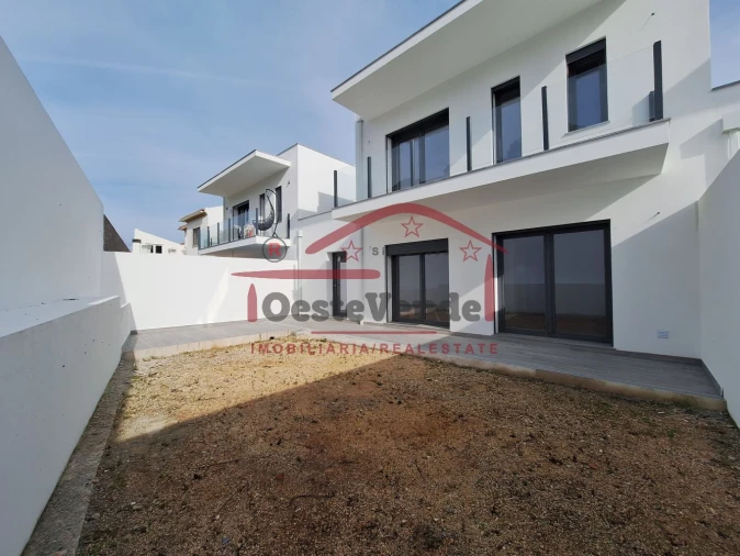 Moradia T3 para Venda em Cadaval e Pêro Moniz Foto 48