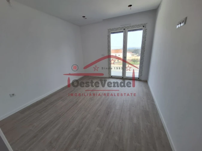 Moradia T3 para Venda em Cadaval e Pêro Moniz Foto 23