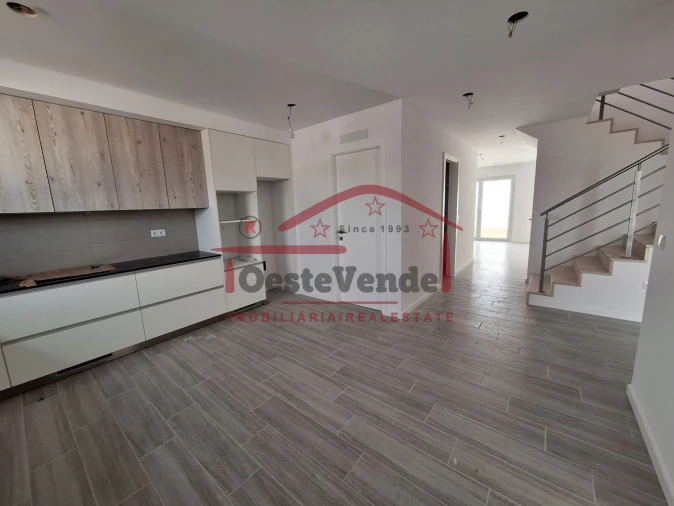 Moradia T3 para Venda em Cadaval e Pêro Moniz Foto 10