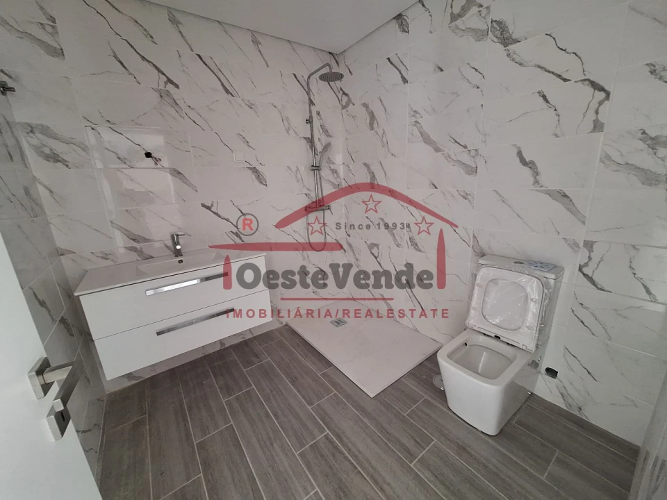 Moradia T3 para Venda em Cadaval e Pêro Moniz Foto 18