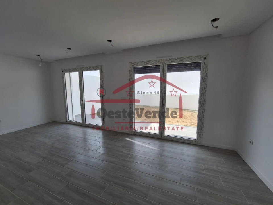 Moradia T3 para Venda em Cadaval e Pêro Moniz Foto 14