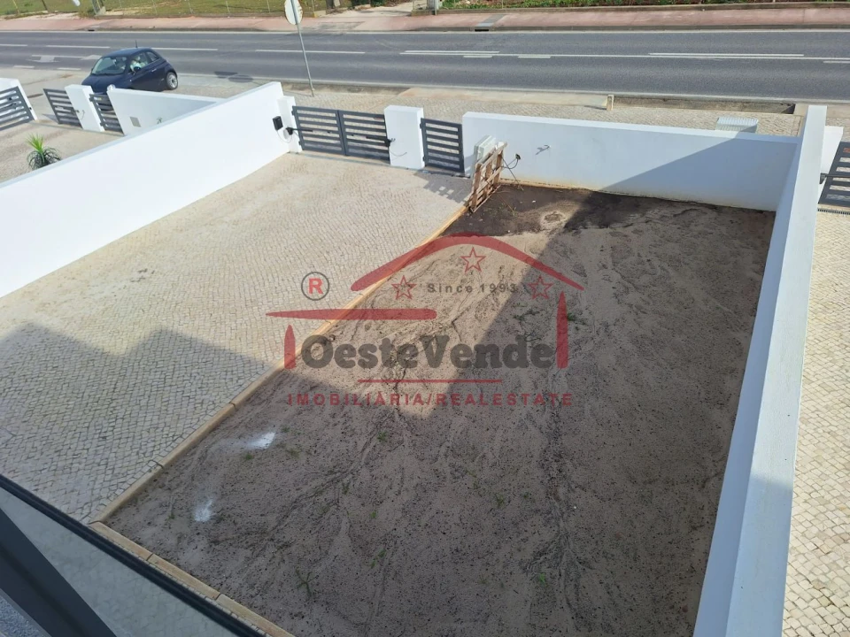 Moradia T3 para Venda em Cadaval e Pêro Moniz Foto 57